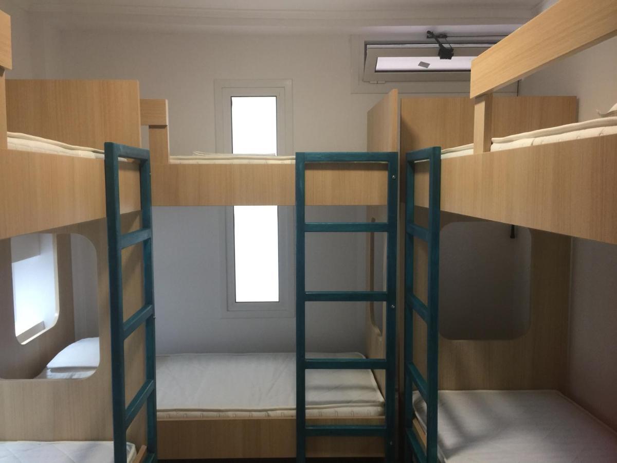 Loutraki Hostel מראה חיצוני תמונה